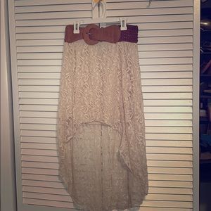 Lace skirt